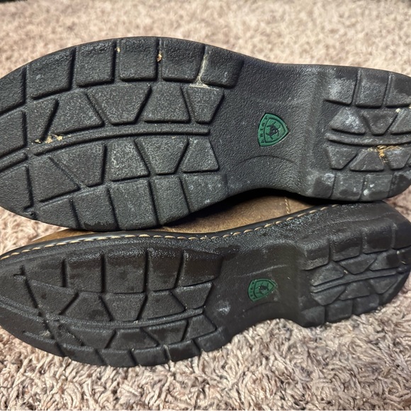 Ariat Black Leather Boots with Shearling Lining - Picture 3 of 5